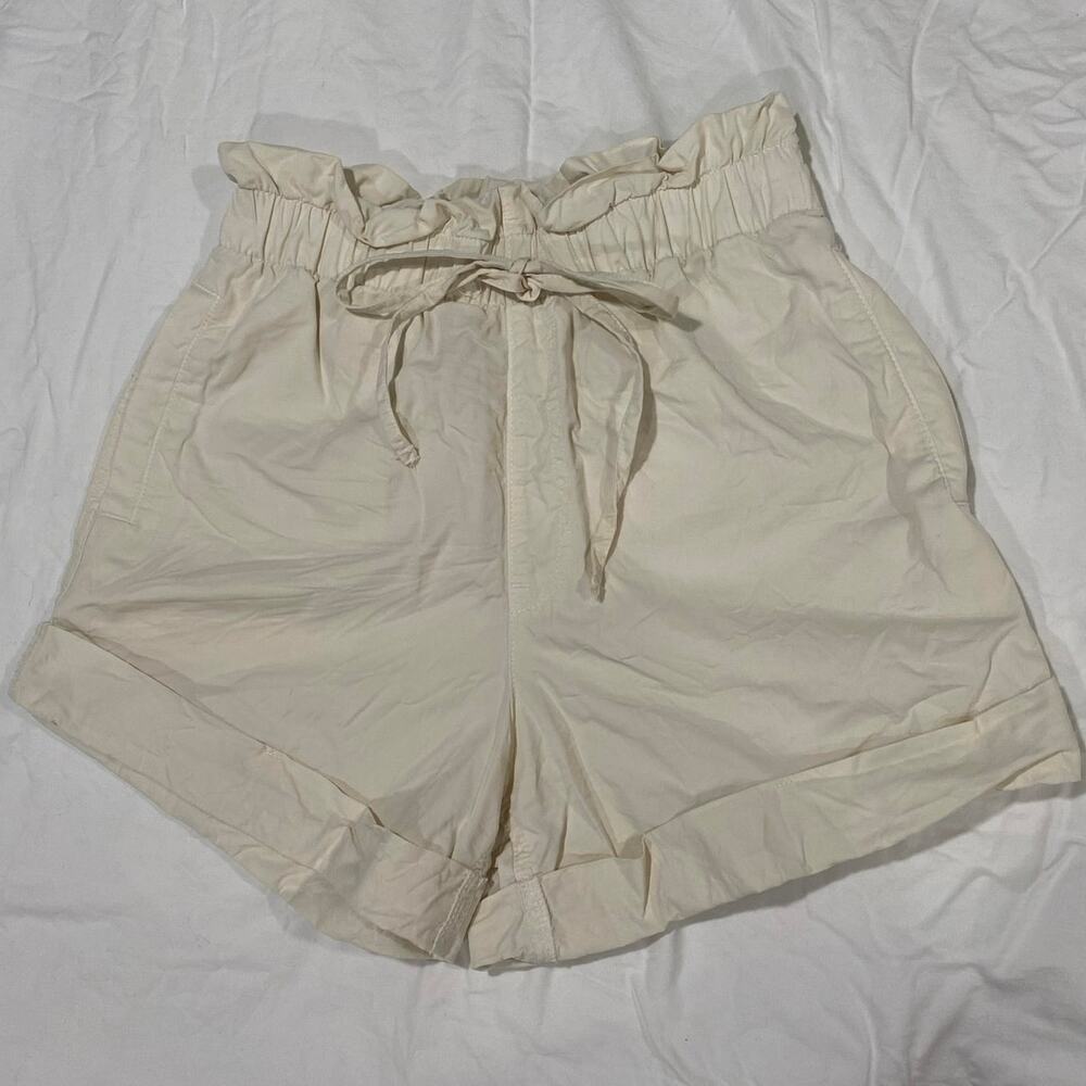 Abercrombie & Fitch Cream High Waist Paperbag Shorts Size Small